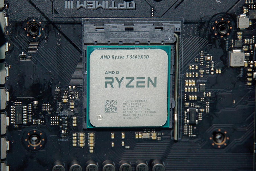 AMD Hidupkan Lagi Ryzen 7 5800X3D untuk Rayakan 10 Tahun AM4