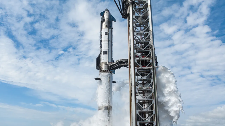 SpaceX Siapkan Peluncuran Starship V3: Roket Tertinggi & Terkuat dalam Sejarah